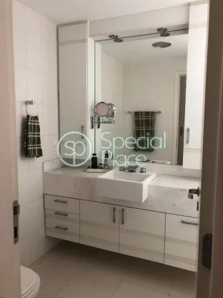 Imagem Apartamento de alto padrão com 176 m², 4 dormitórios sendo 3 suítes, living amplo, sala com 2 am...
