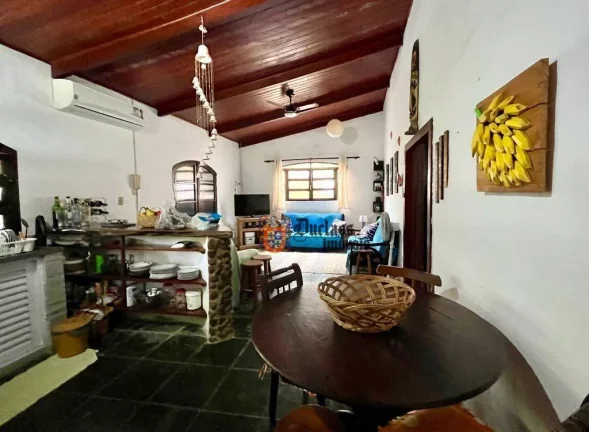 Imagem Casa com 2 dormitórios à venda, 120 m² por R$ 650.000,00 - Maresias - São Sebastião/SP