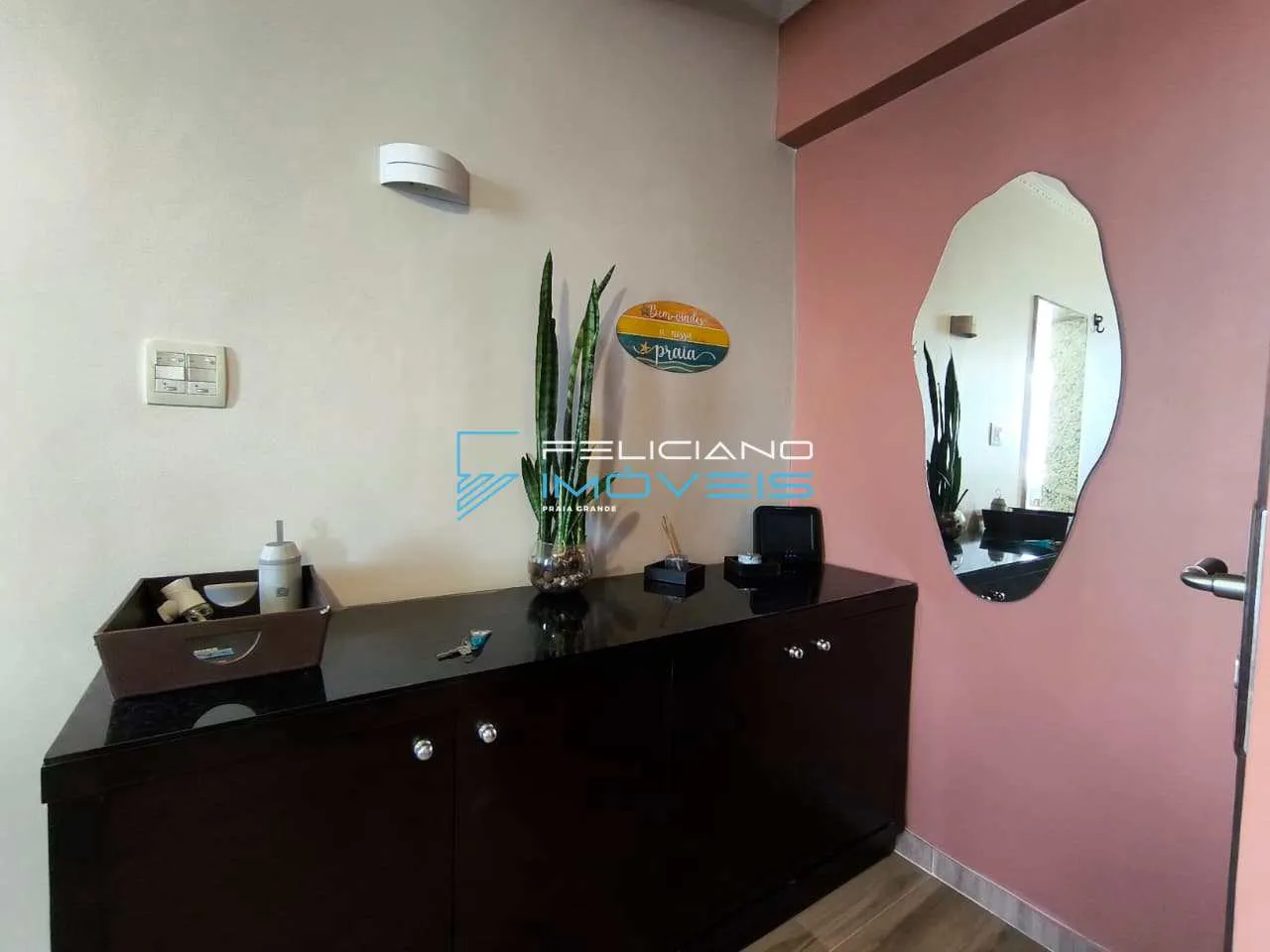 Imagem Apartamento com 2 quartos, Guilhermina, Praia Grande - R$ 555 mil, Cod: 7465