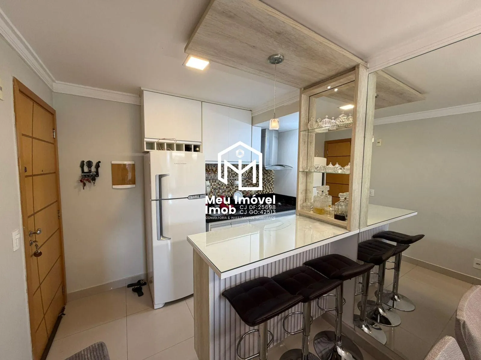 Imagem Joy Residence 2 Quartos 1 STE 1 Vaga Reformado Armários 50m²