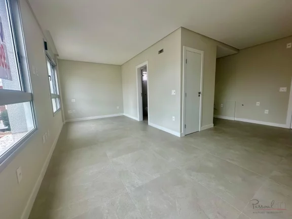 Imagem Ótimo apartamento, arejado e em andar alto, com vista livre, apartamento com 43m² de área privati...