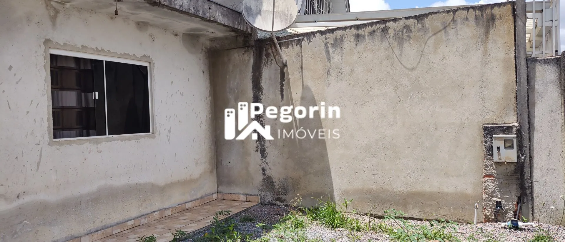 Imagem Sobrado à venda em Colombo, Palmital, com 4 quartos, 170,00m²