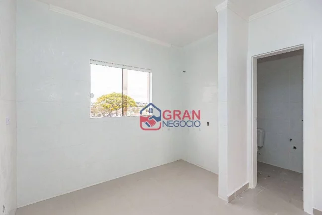 Imagem Apartamento com suite e sacada