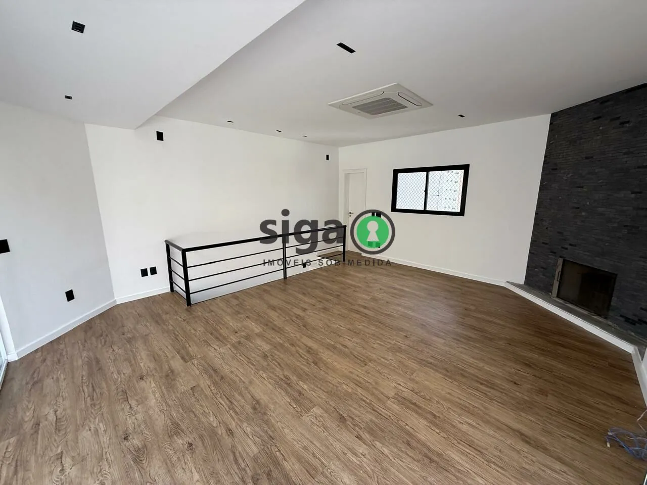 Imagem Cobertura á Venda no Panamby - 220m², 3 quartos, 3 vagas !