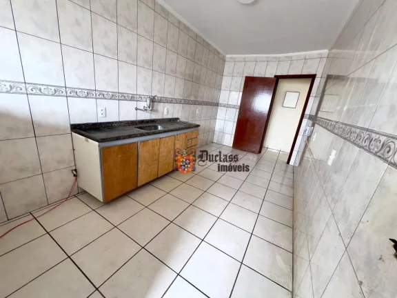 Imagem Apartamento com 2 dormitórios à venda, 100 m² por R$ 550.000 - Vila Guilhermina - Praia Grande/SP