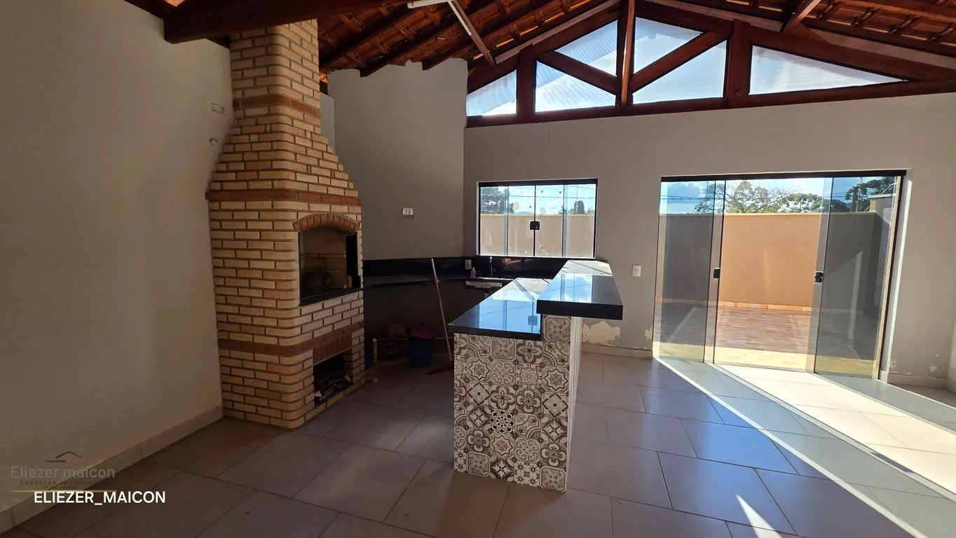 Imagem Casa Venda com piscina e salão de festas na Morada dos Pássaros, Poços de Caldas