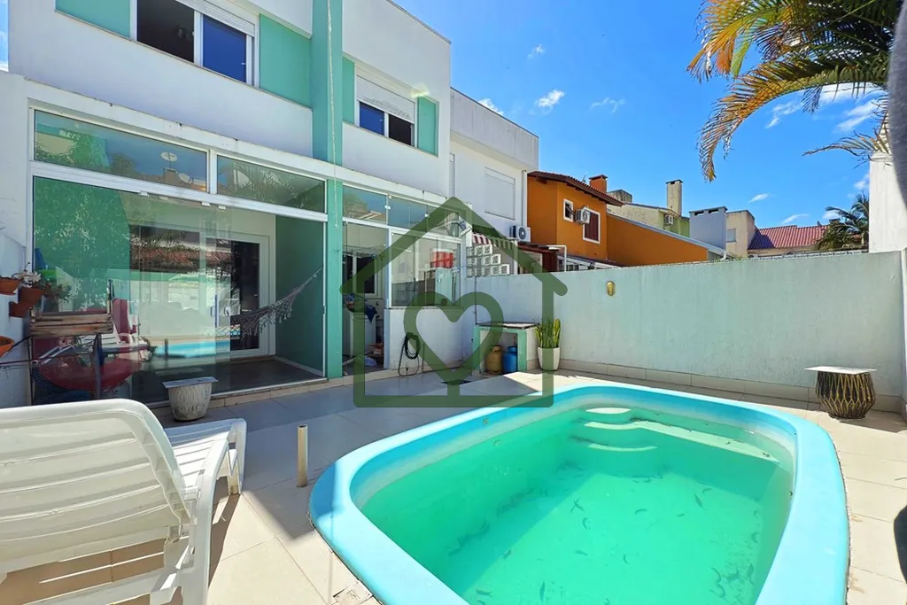 Imagem Casa completa, com lazer privativo e um conjunto de diferenciais que elevam o padrão de viver no La...