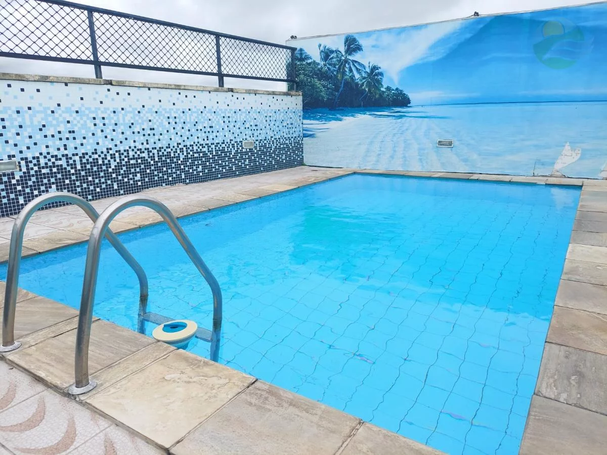 Imagem Cobertura duplex com 3 suites, porcelanato,venda, calçadão de Piedade, em Jaboatão dos Guararapes.