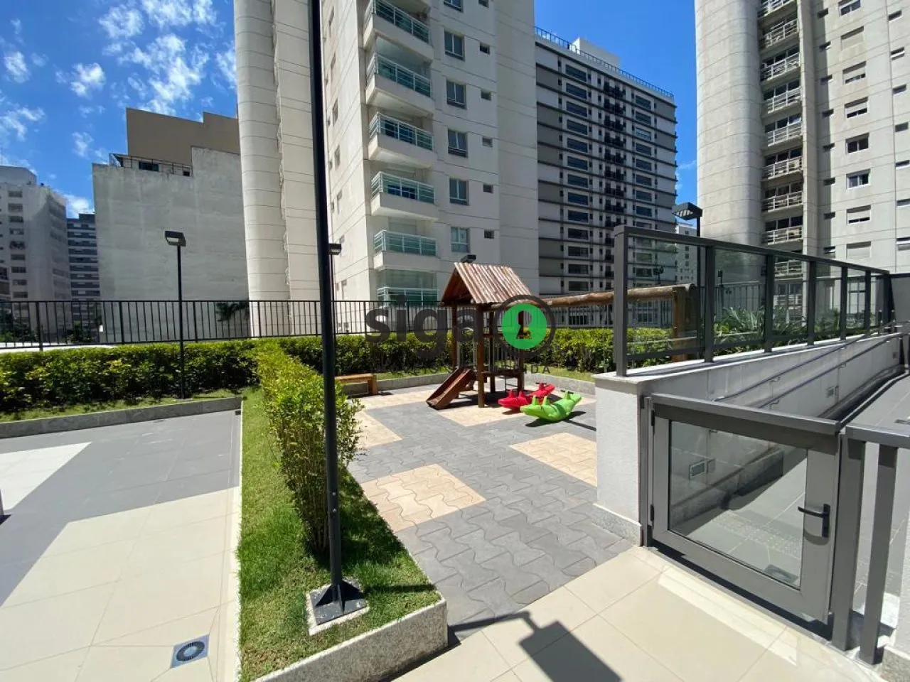 Imagem Apartamento a venda em Pinheiros com 03 quartos, 03 vagas