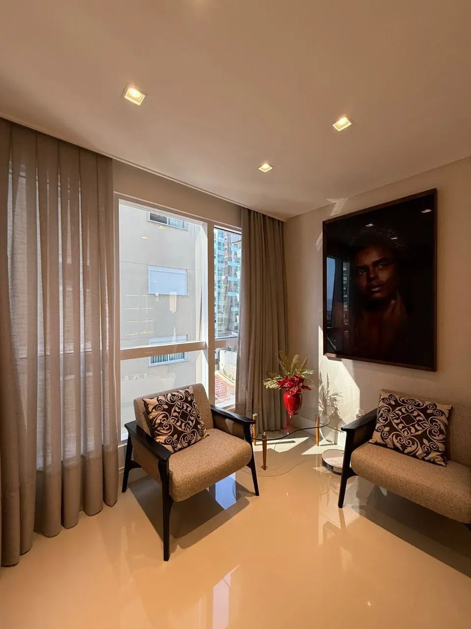 Foto do imóvel Spazio D'Art Residence em Rua 313-B