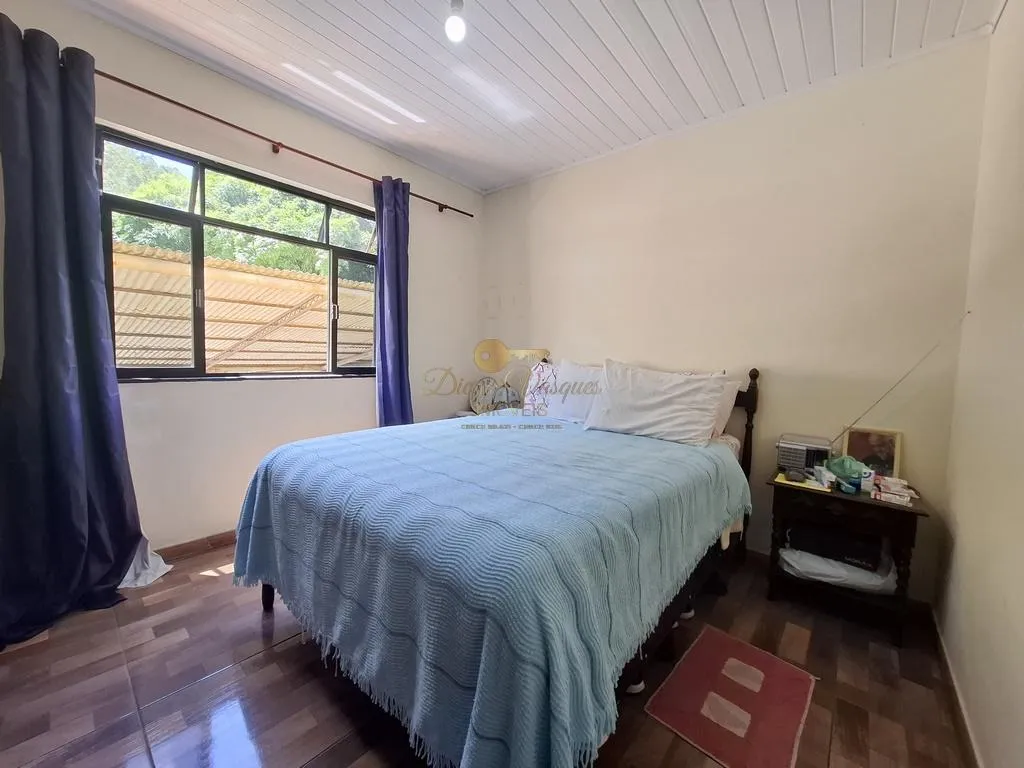 Imagem Casa para Venda em Teresópolis / RJ no bairro Pessegueiros