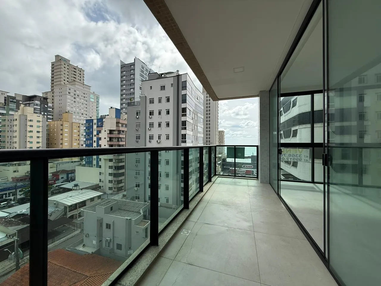 Imagem Apartamento à venda com 143.8m2 por R$ 1.800.000,00