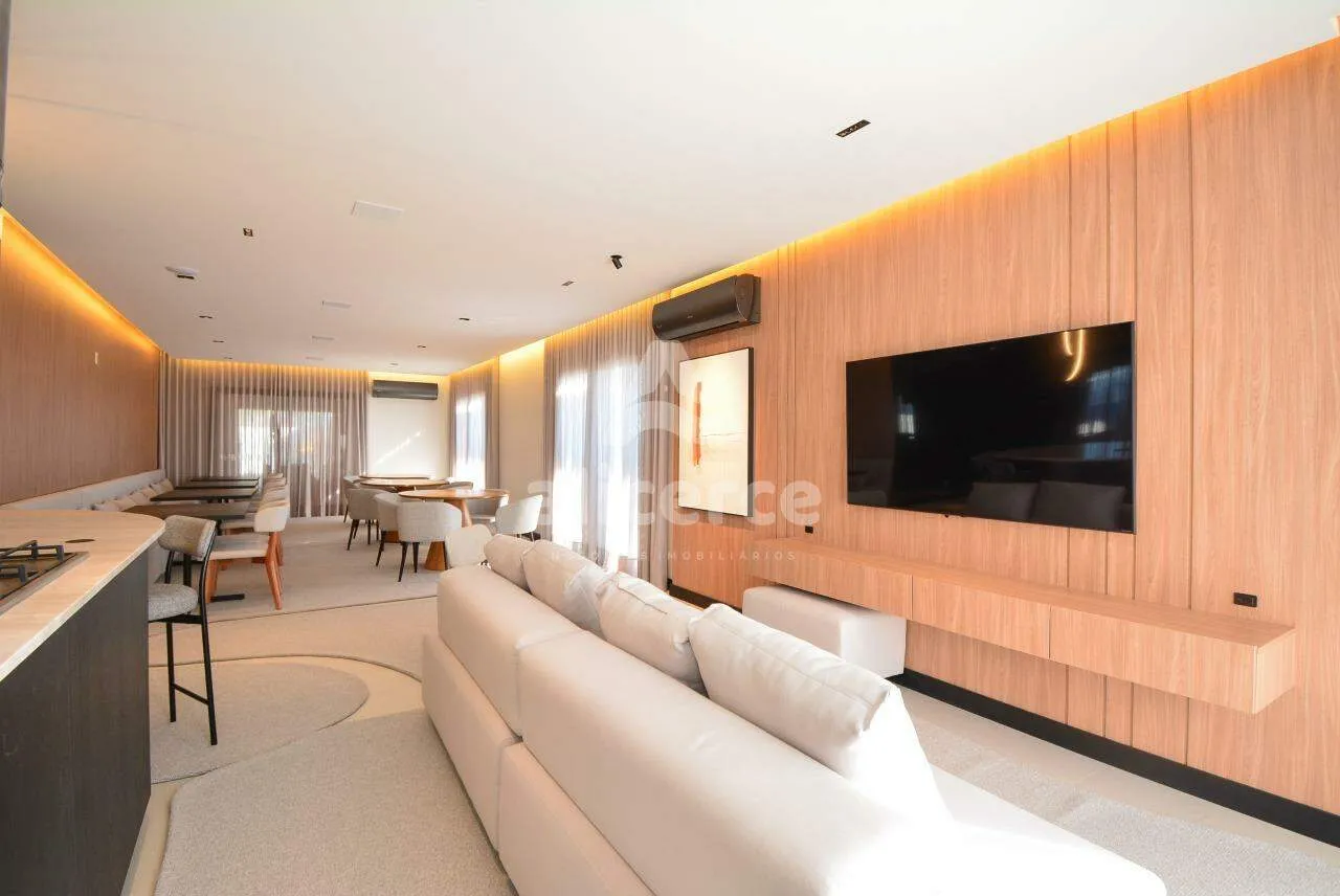 Imagem Apartamento à venda com 2 quartos 2 suítes, 74,27m² em Centro Florianópolis