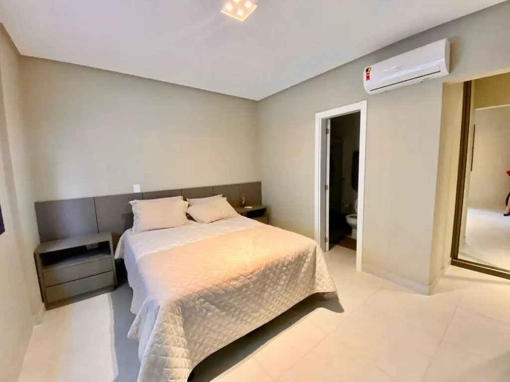 Imagem Apartamento 3 Dormitórios - Bairro Centro