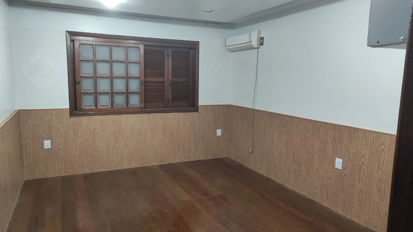 Imagem Casa 2 dorm/ semi mobilhada/venda ou locação/ Bairro Central Park/ Canoas