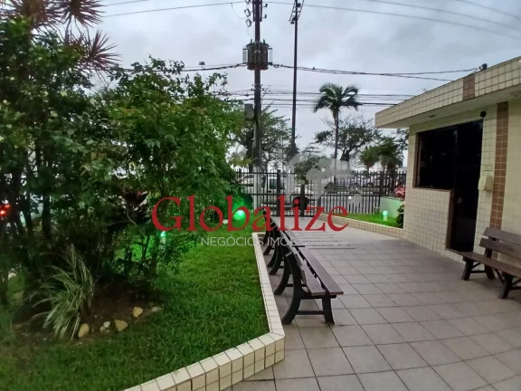 Imagem Belo apartamento em Santos no bairro da Pompéia em prédio na avenida da praia de 1 dormitório à venda por R$ 350.000,00.