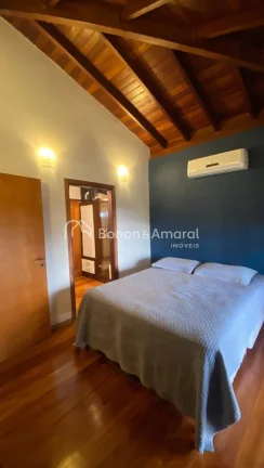 Imagem Essa casa fica no San Conrado, em Sousas, onde o sol nasce, o céu parece mais azul e a natureza faz...