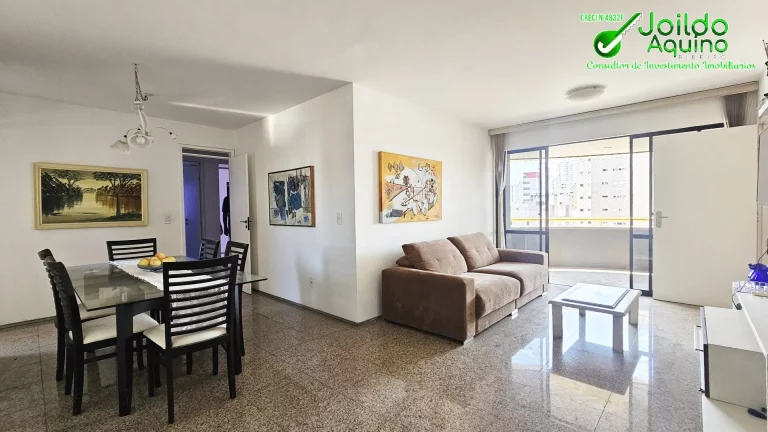 Foto do imóvel Apartamento com excelente distribuição e localização privilegiada! em Rua Doutor José Lourenço