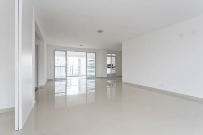 Foto do imóvel Apartamento à venda em São Paulo, Jardim Fonte do Morumbi, com 3 quartos, 213m2 em Forte William
