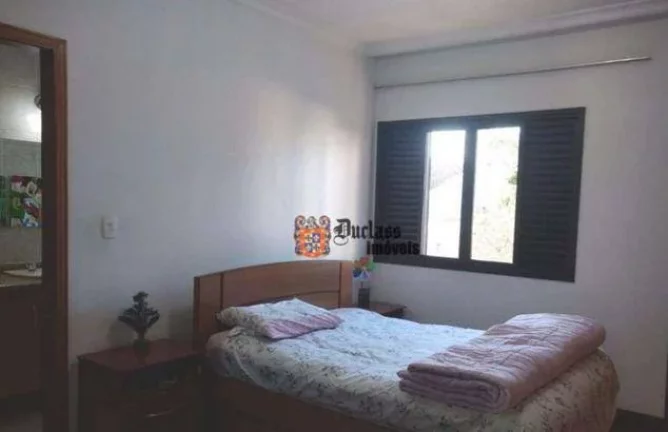 Imagem Sobrado com 3 dormitórios à venda por R$ 1.300.000 - Vila Gilda - Santo André/SP