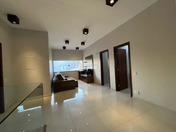Imagem Casa com 3 suítes à Venda no Jardim do Lago, Uberaba