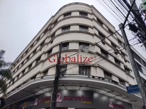 Imagem Excelente Prédio Comercial no centro de Santos para venda por R$ 6.000.000,00 ou locação de R$ 40.000,00 com 3 mil metros (área total).