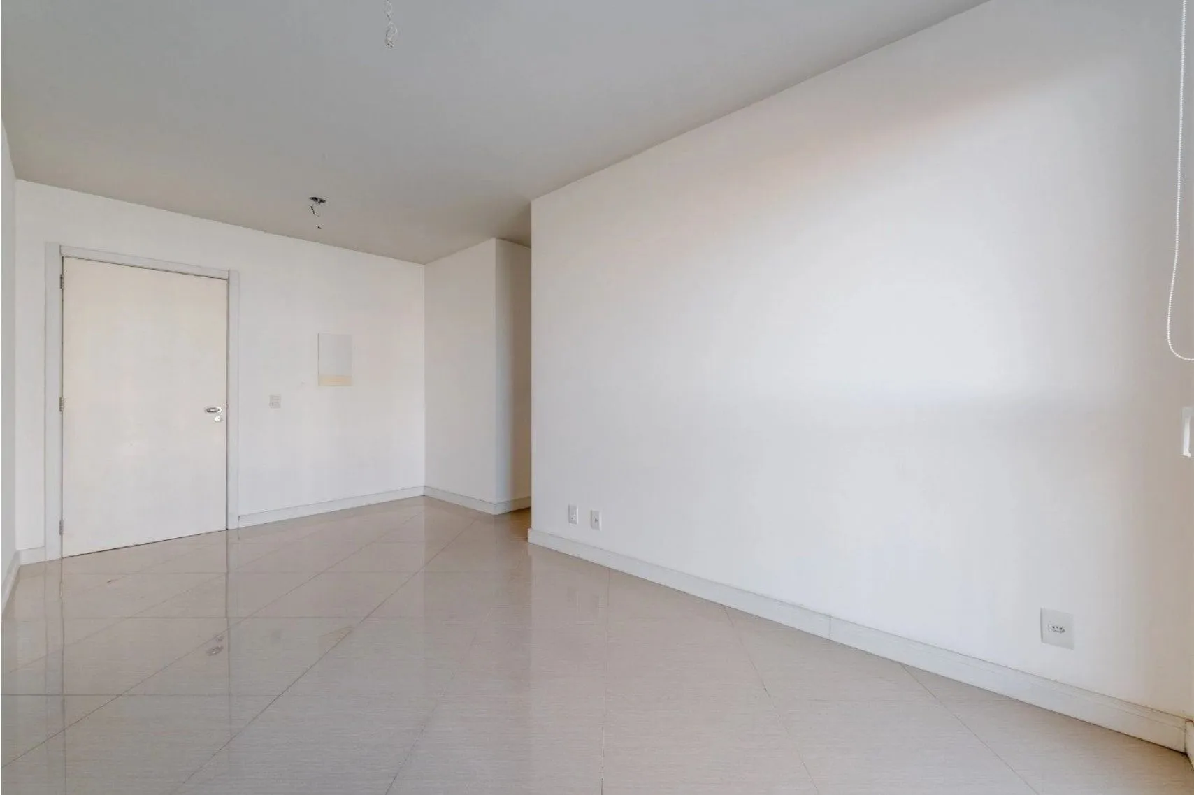 Imagem Apartamento 2 dormitórios a venda no Jardim Itu-Sabará
