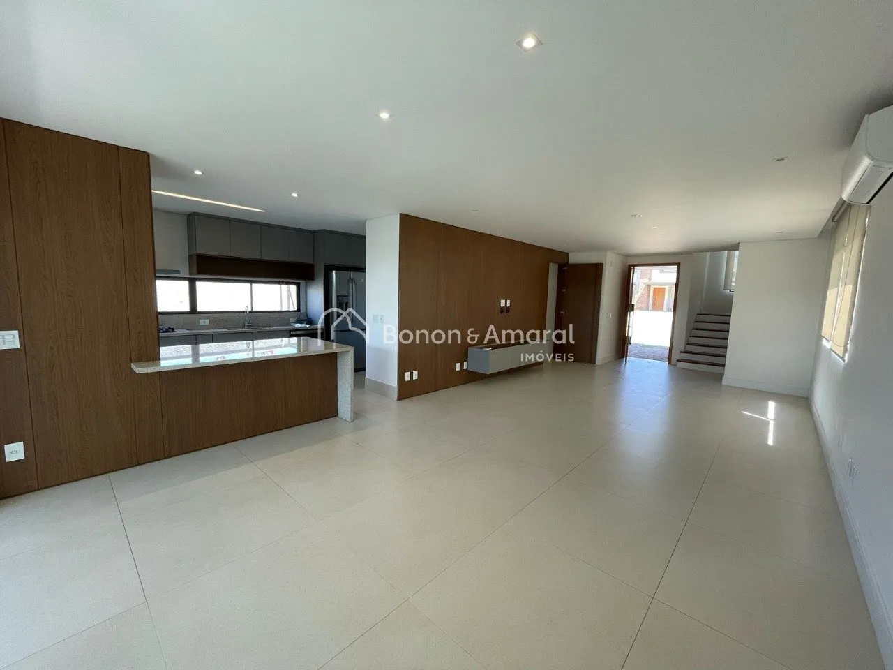 Imagem Casa em condomínio para venda em Sousas - Campinas S.P.