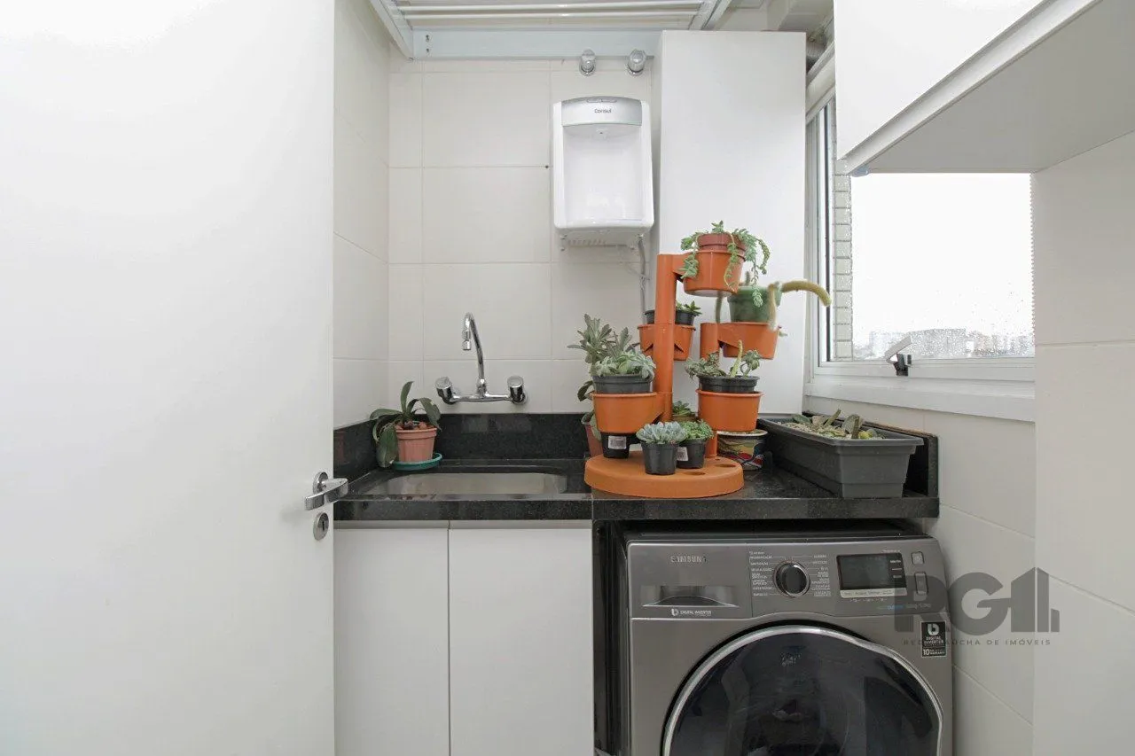 Imagem Apartamento com 77,00m² privativos, bairro Passo D´areia, Porto Alegre/RS