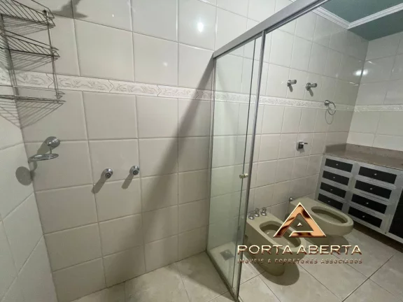 Imagem Casa para Venda com 5 Quartos (2 suites) - Belvedere - COD 1333