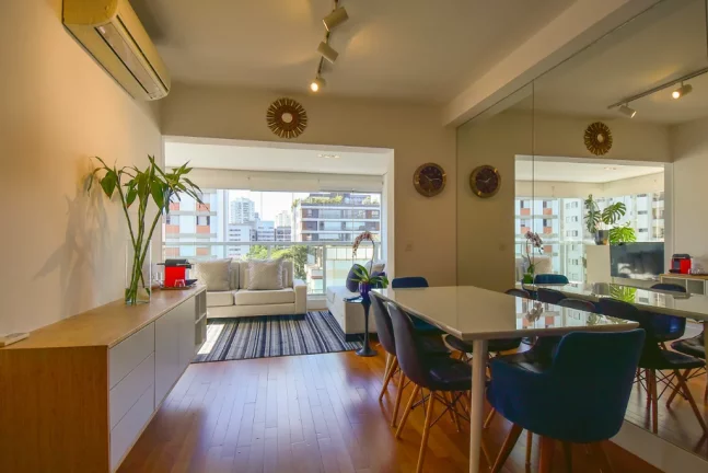 Foto do imóvel Apartamento à venda em São Paulo, Vila Nova Conceição, com 2 quartos, 58m2 em Santo Amaro