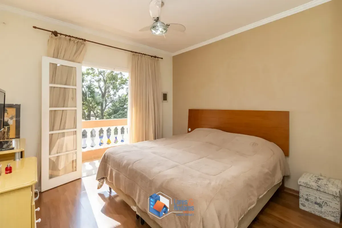 Imagem Casa para venda em Jardim Cidade Pirituba com 3 quartos, sendo 3 suítes, 334m²