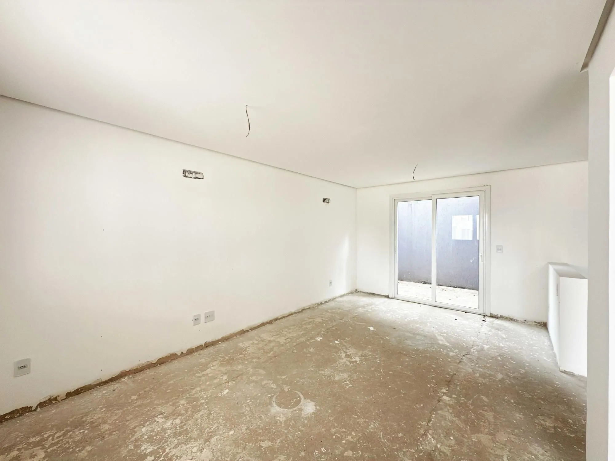 Imagem Vende-se casa em condomínio com 4 dormitórios (2 suítes), 3 vagas - Tristeza