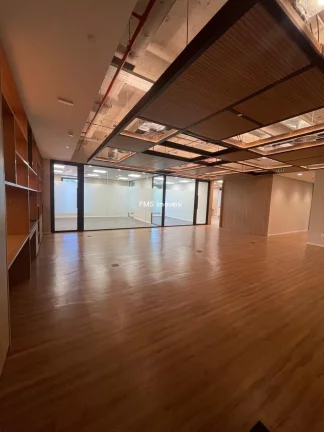 Imagem Conjunto comercial com 380m2 no Jardim Paulistano