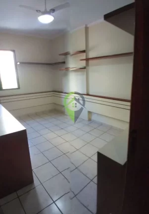 Imagem Amplo Apartamento, 3 dormitórios sendo 1 suíte, 127,60 m², maravilhosa localização do bairro do Boqueirão, com vista livre em todo imóvel,, vist, portaria 24 horas e 2 vagas de garagem