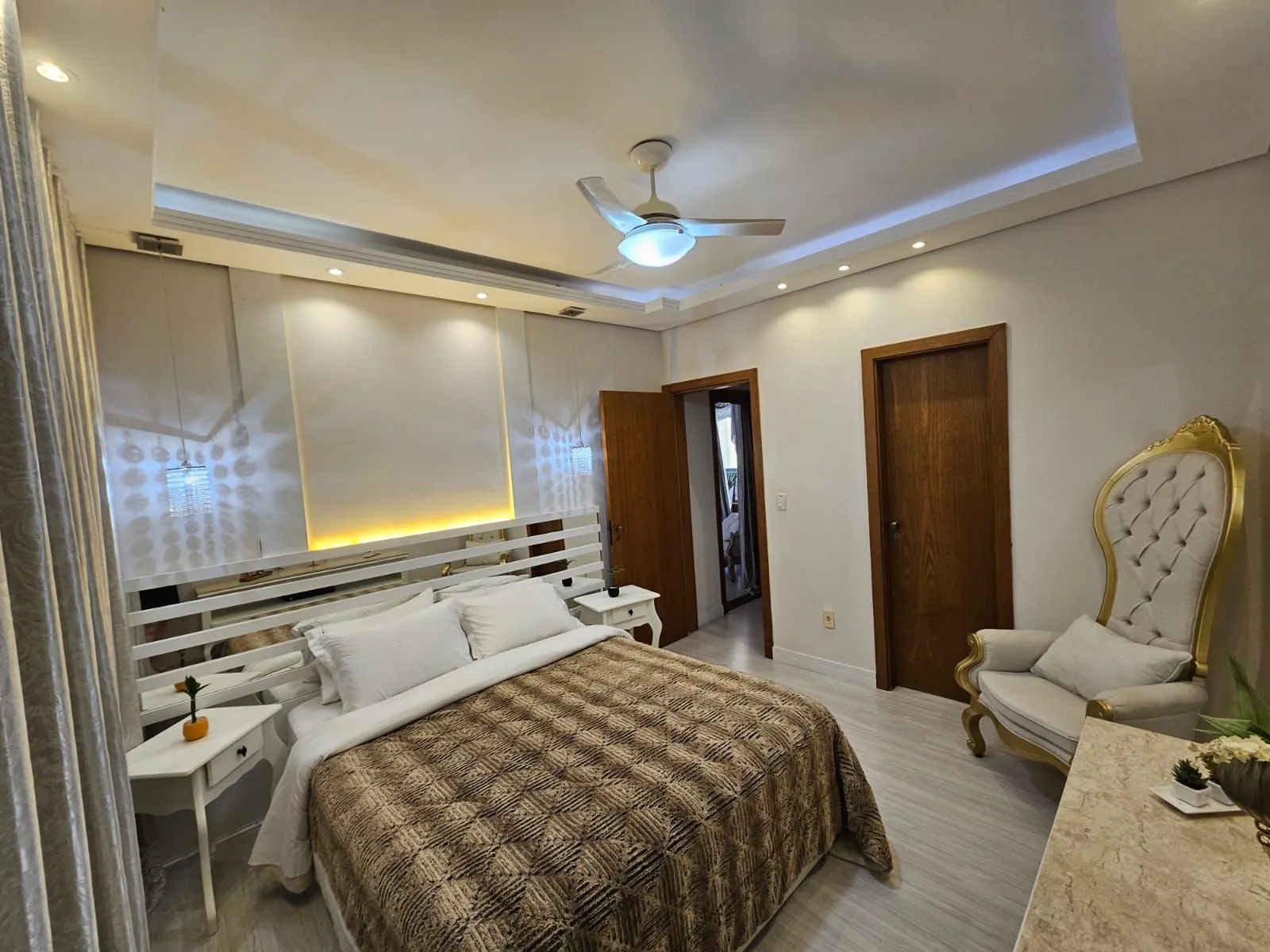 Imagem Apartamento com 02 quartos e 01 vaga no Centro Histórico de Porto Alegre