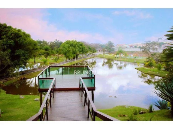 Imagem Casa à venda em Betim/MG - Condomínio Ouro Verde
