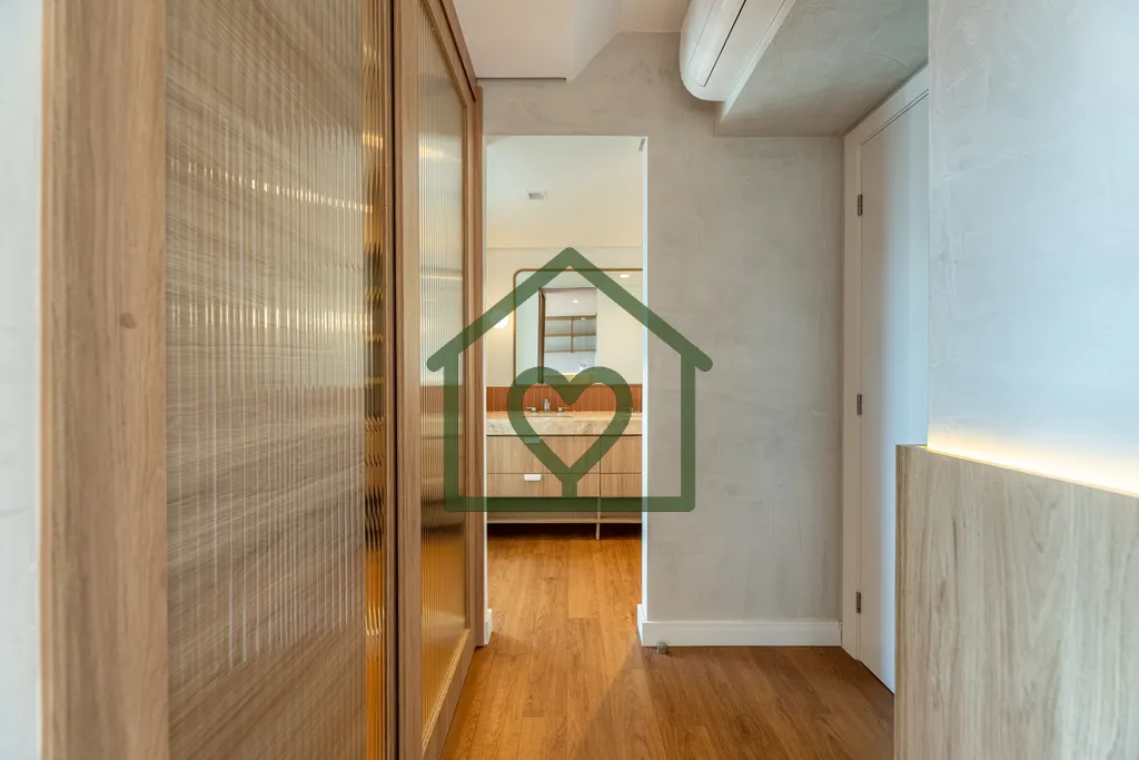 Imagem A Bridge Imóveis vende apartamento de 145 m², em andar alto, com 3 suítes, living para três ambi...