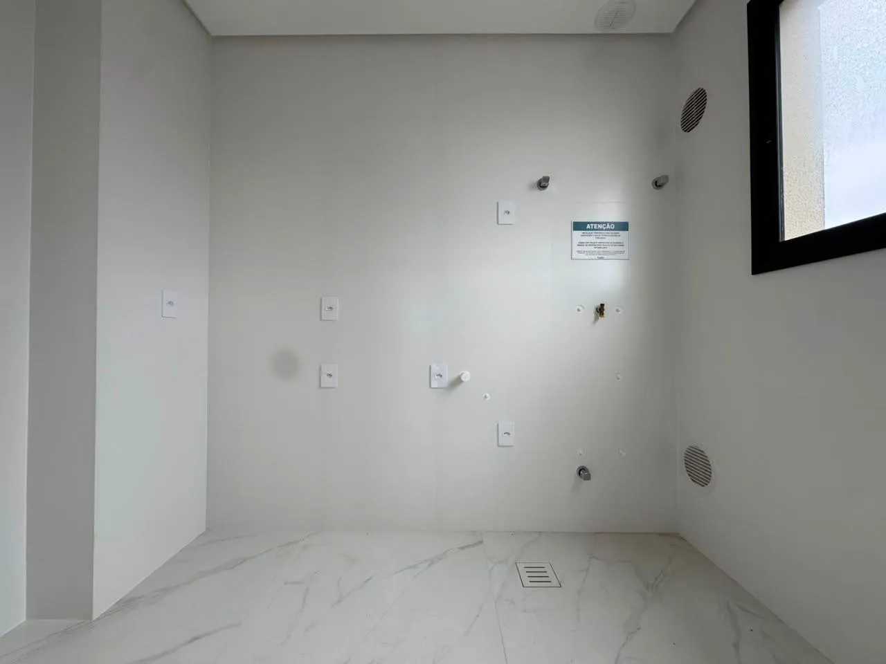 Imagem Apartamento com vista para o mar à venda com 208m2 por R$ 5.000.000,00