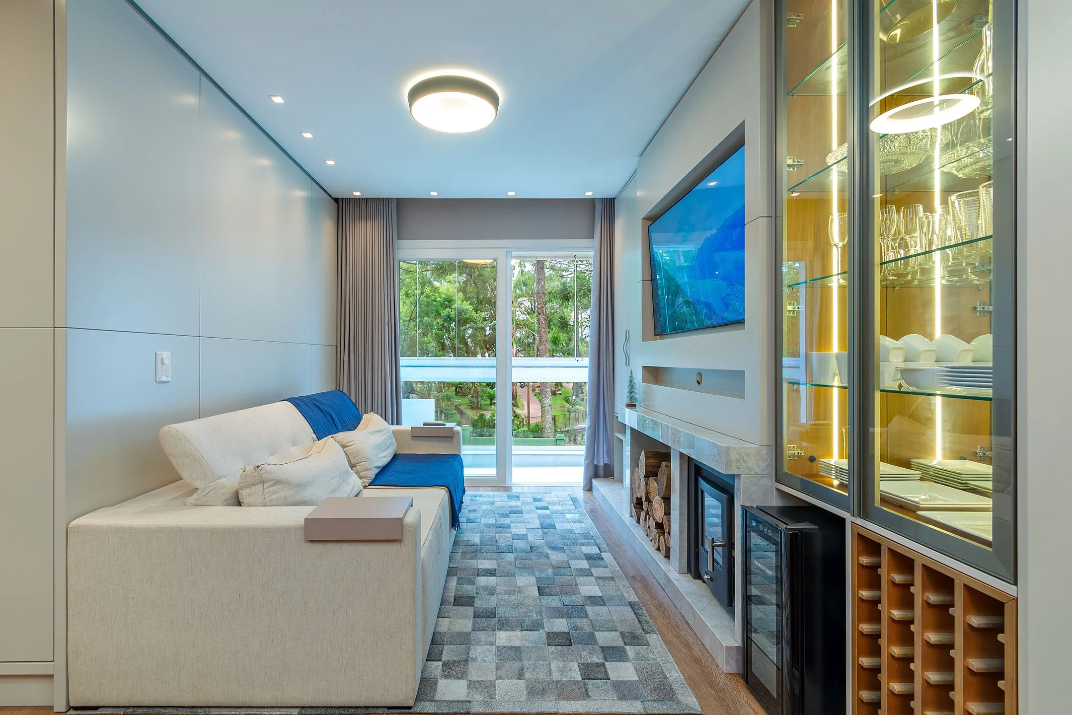 Imagem Apartamento à venda em Canela, Centro, com 1 quarto, 52.66m2