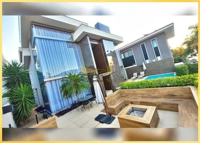 Imagem Luxuosa Casa em Alphaville Burle Marx com 390m² e Acabamentos de Alto Padrão