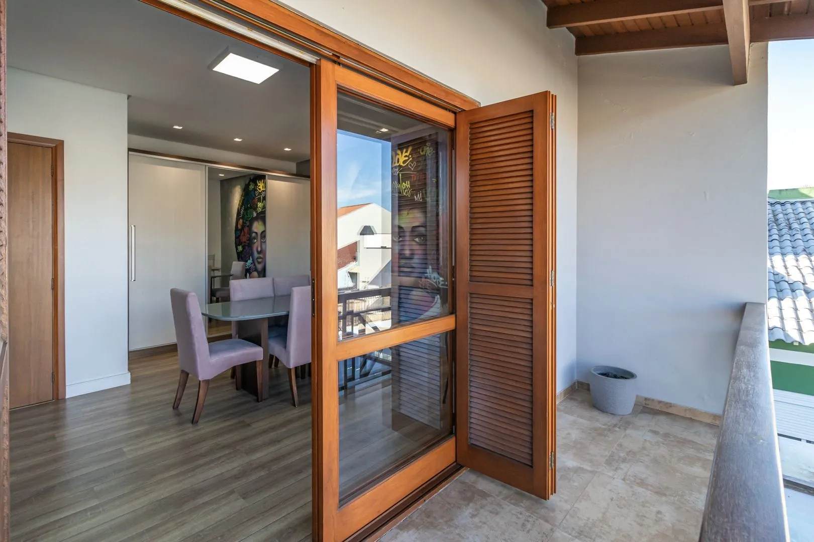 Imagem Casa com 3 Quartos à venda, 141m² - Hípica