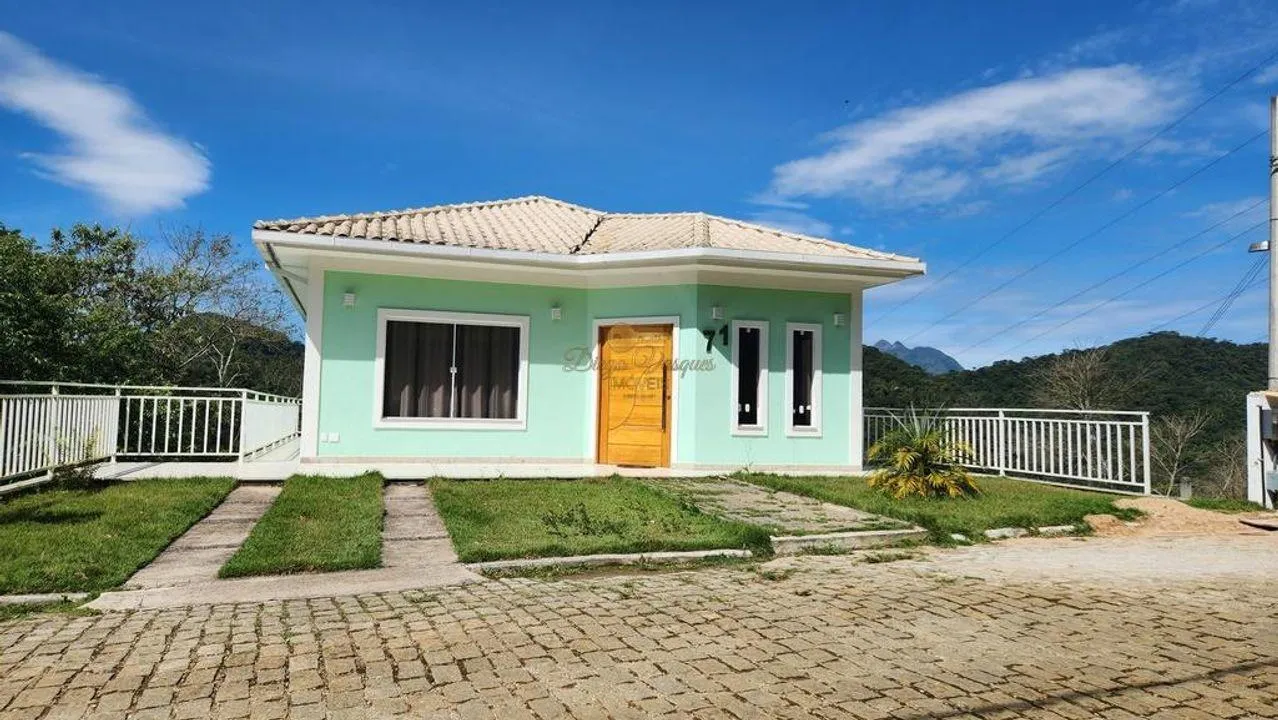 Foto do imóvel Casa em Condomínio para Venda em Teresópolis / RJ em Estrada Doutor Rogério de Moura Estevão