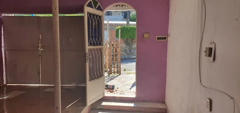 Foto do imóvel Casa com 2 Quartos à Venda, 20 m² em Avenida Alhambra, SN - Campo Grande, Rio de Janeiro - RJ