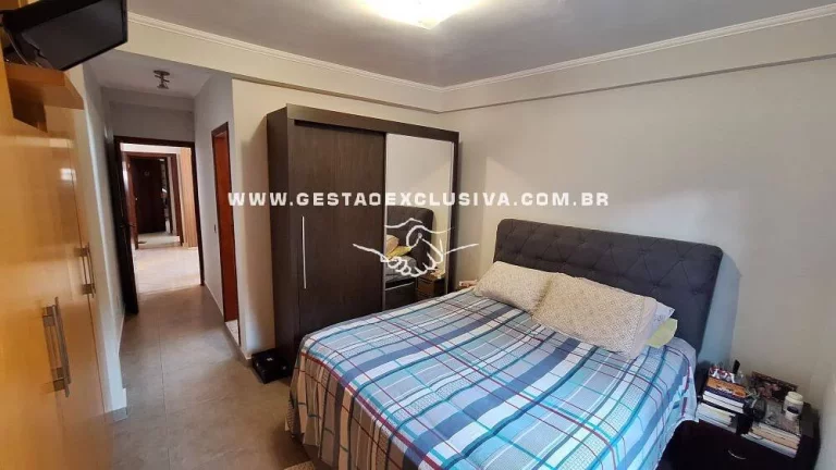 Imagem CASA REGIÃO CENTRAL DE ITATIBA, 4 DORM 6 VAGAS DE GARAGEM