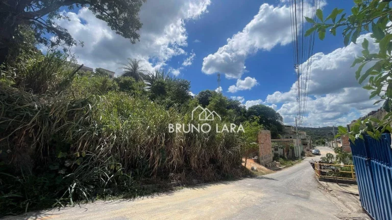 Imagem Terreno à venda em Betim/MG - Bairro Bom Retiro