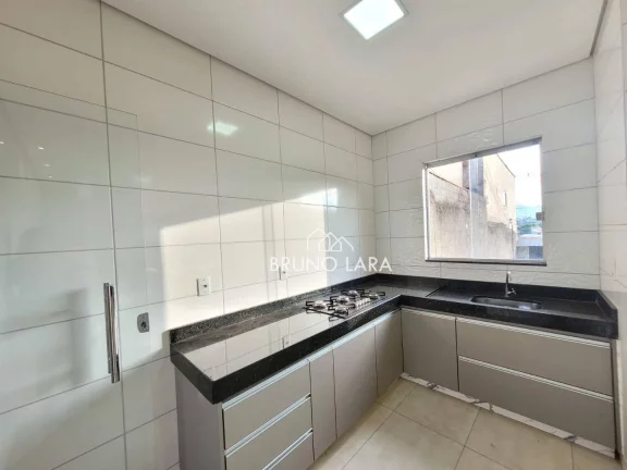 Imagem Casa com 2 dormitórios à venda, 70 m² por R$ 260.000,00 - Progresso - Igarapé/MG