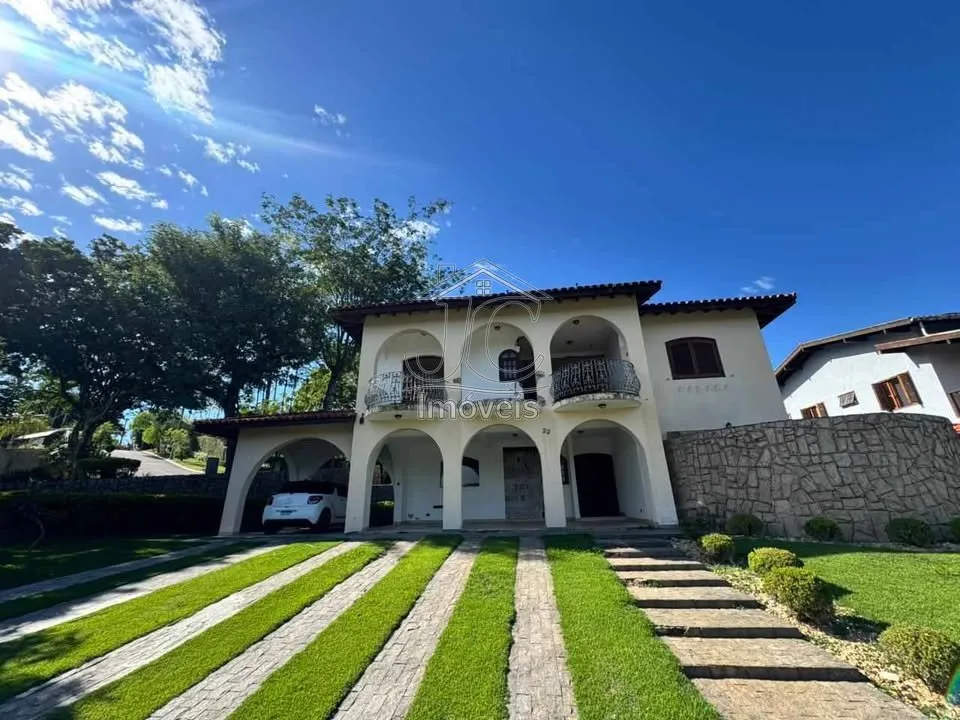 Casa em reforma, oportunidade no CONDOMÍNIO VISTA ALEGRE - SEDE | VINHEDO/SP em Vista Alegre, Vinhedo - SP