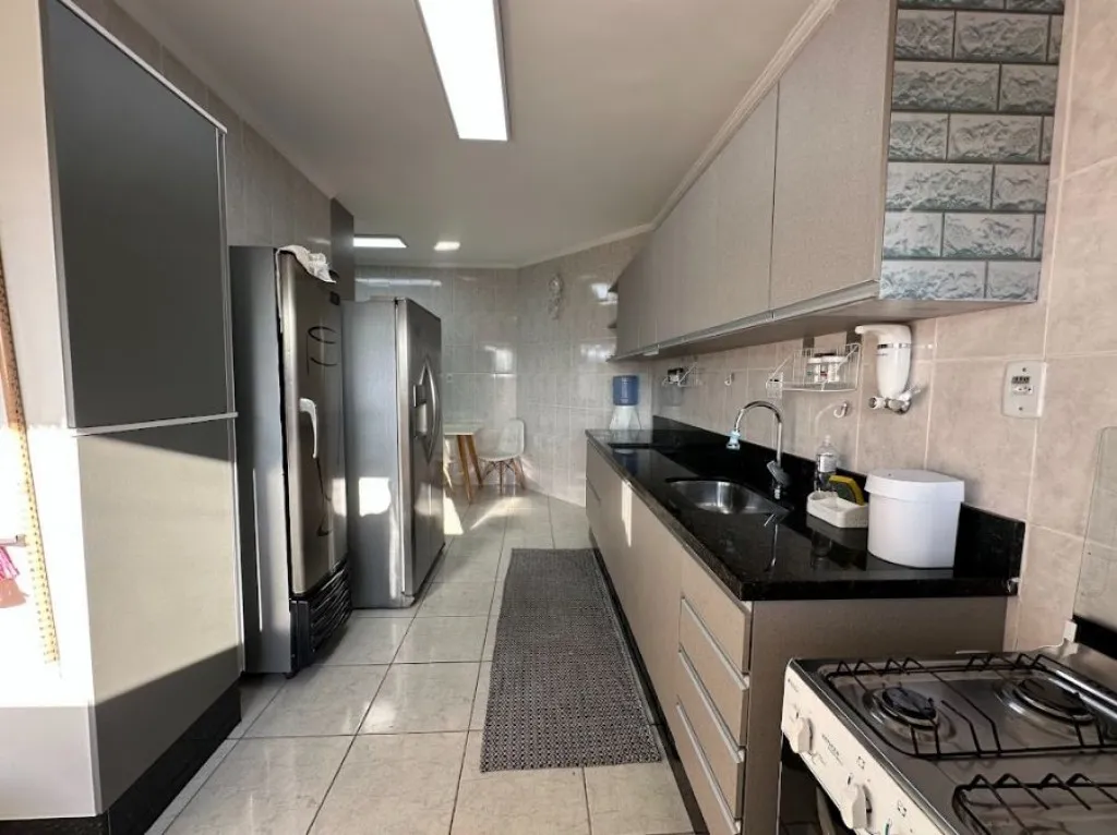 Imagem APARTAMENTO COM 133,00 m² - CANTO DO FORTE - PRAIA GRANDE SP