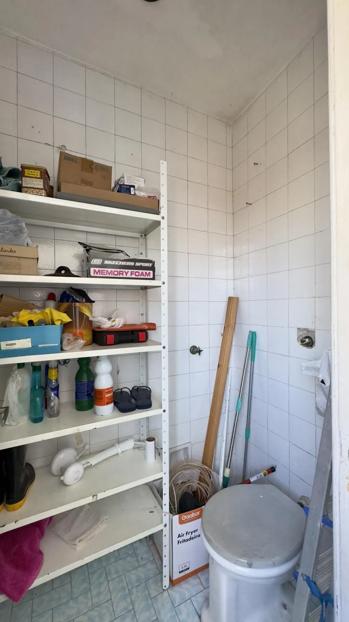 Imagem Apartamento amplo de 2 dormitório ao lado do Mãe de Deus e próximo da Orla